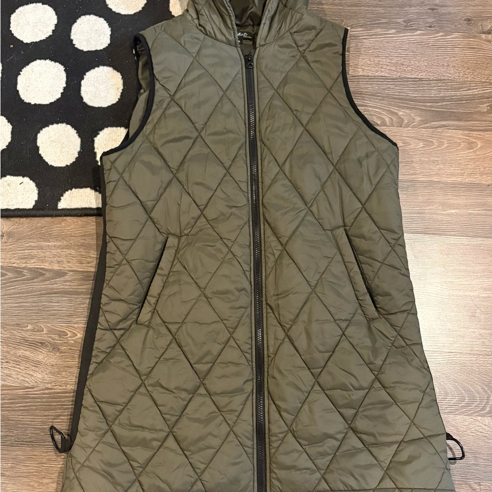 Charlies Olive Quilted Vest